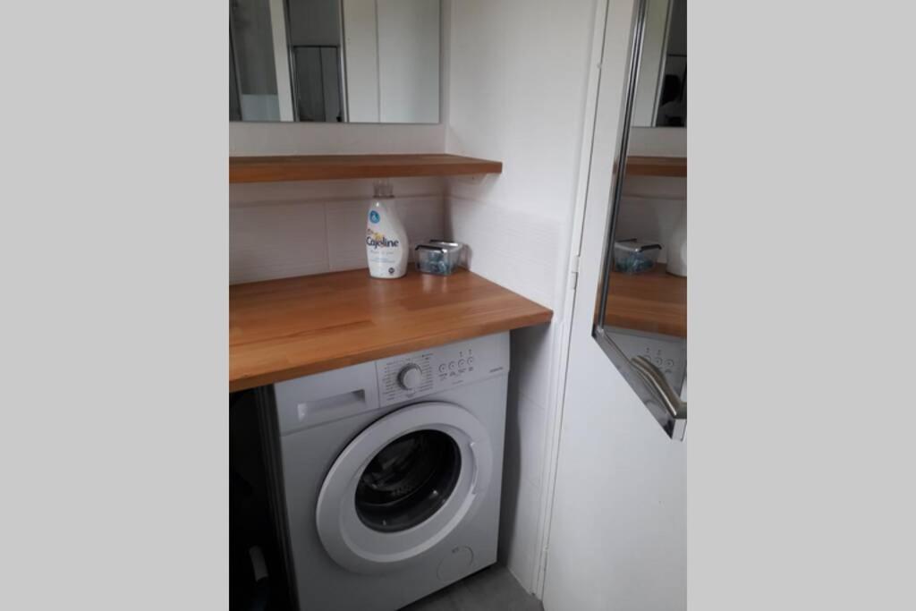 Loft Haut De Gamme Centre Montargis, Place De Parking, Local A Velos, Linge De Lits Et Serviettes, Coin Riviere Amenage, Hamac, Epicerie, Velos En Option, Tout Confort Jusqu'A 4 Voyageurs 외부 사진